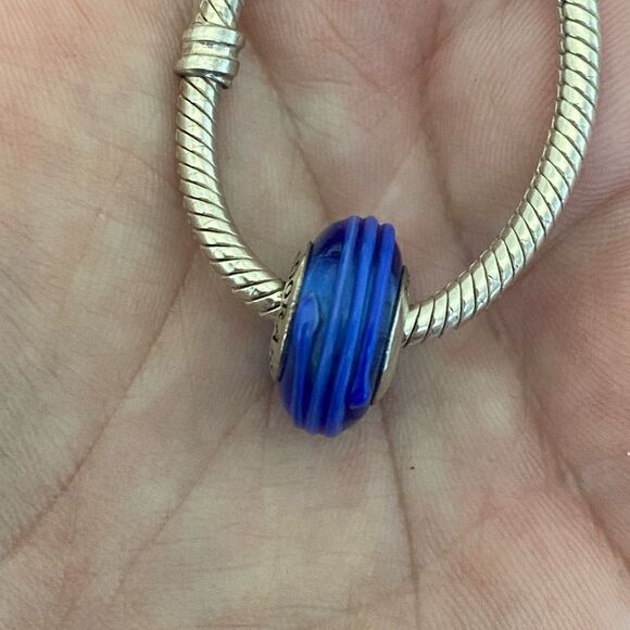 Authentic Pandora Blue Ribbon Murano Glass Charm - Picture 1 of 2